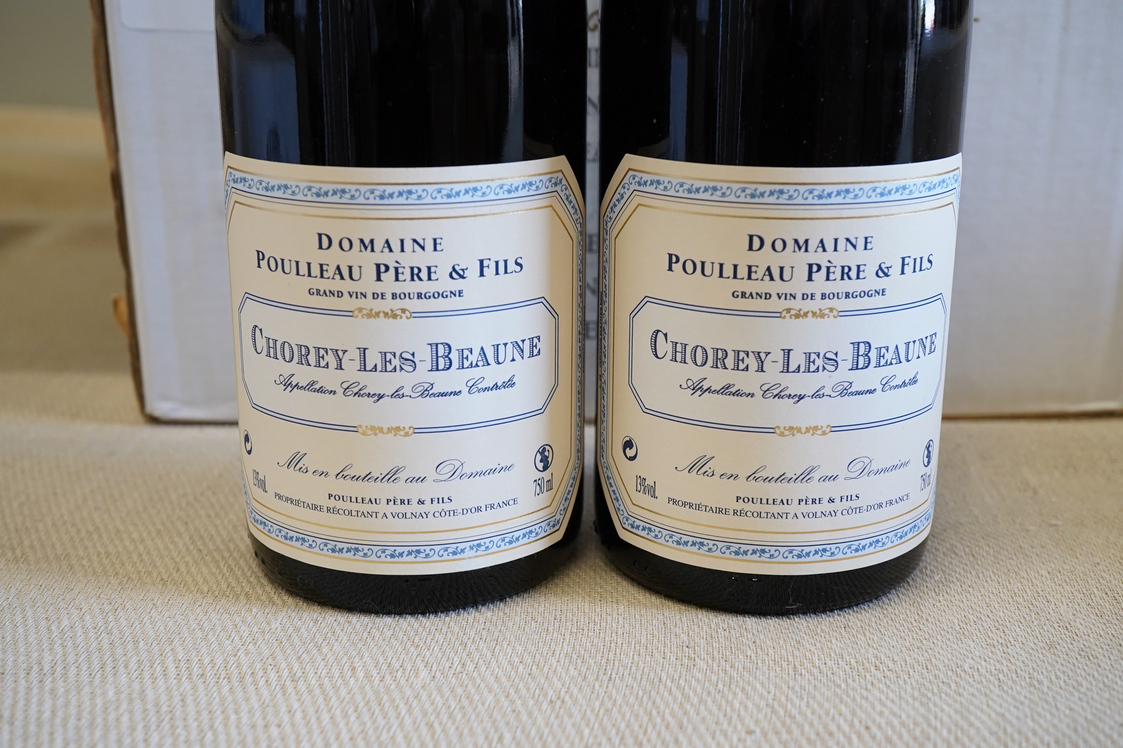 Domaine Poulleau Pere et Fils, Chorey-lès-Beaune, 2010